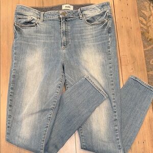 PAIGE Hoxton Ultra Skinny Jeans Size 32
